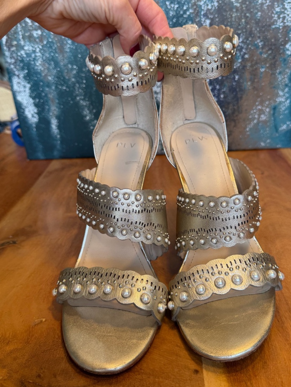 PLV Dressy Gold/White Pearl Embellished Heels 4” Size 9.5 (GUC) - Picture 12 of 16